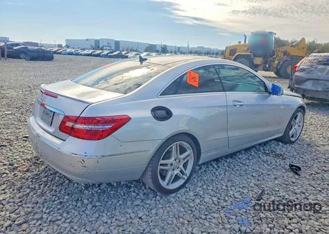 2013 Mercedes-Benz E 350 из США, поврежденный, VIN WDDKJ5KBXDF208459